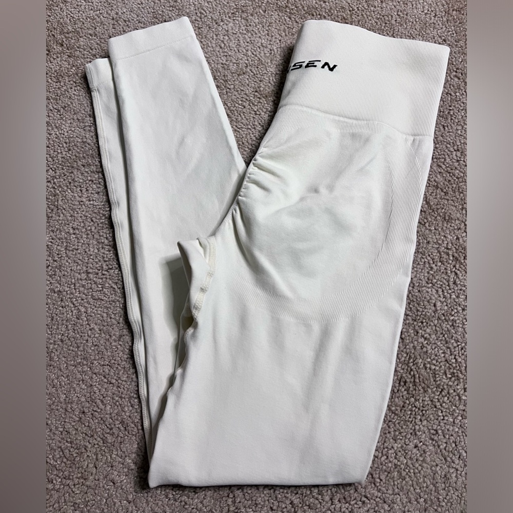 Amazon Women’s White Leggings High-Waist Seamless